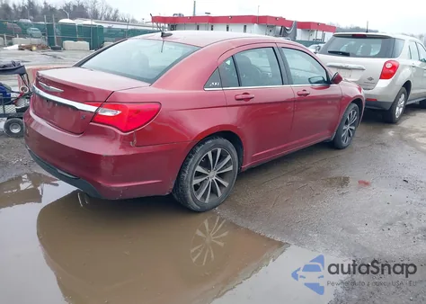 2013 Chrysler 200 Touring из США, поврежденный, VIN 1C3CCBBB9DN542788